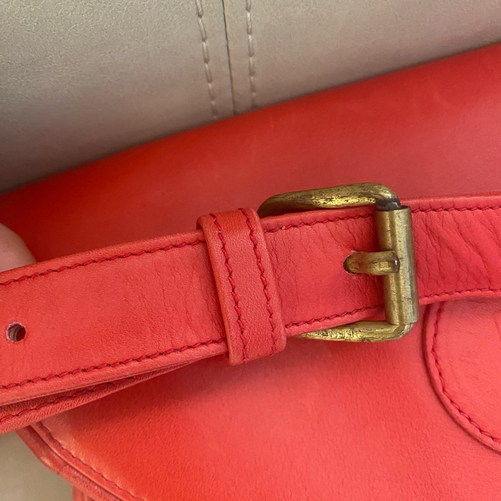 Fendi Bag - Picture 4 of 11